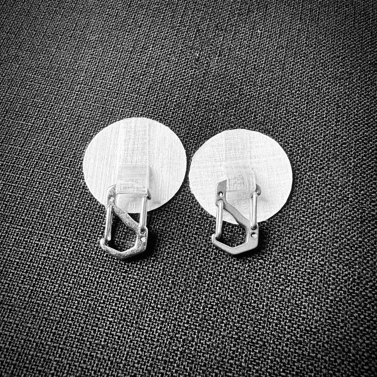 Pair of Microdot DCF adhesive hanging points with mini double-gate clips.